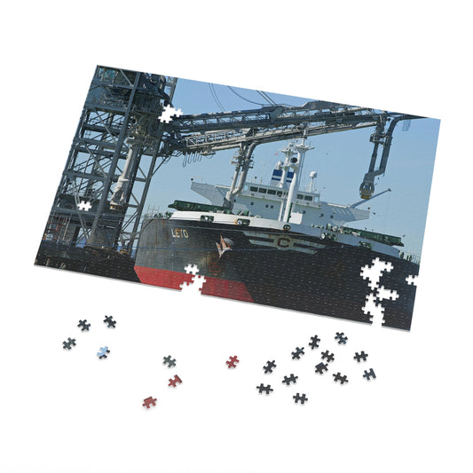 Refinery Tanker Jigsaw Puzzle (30, 110, 252, 500,1000-Piece)