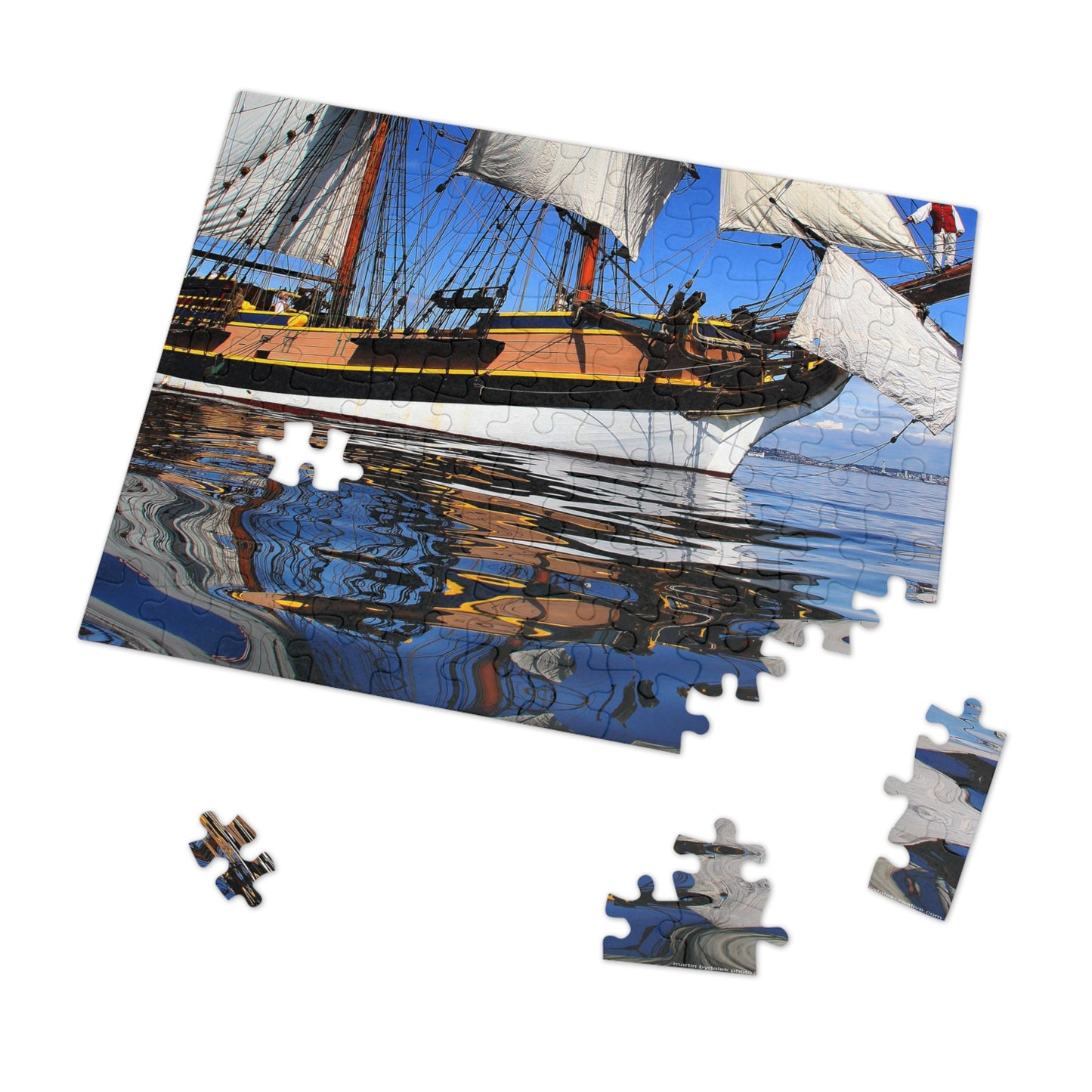 Reflecting Elegance Jigsaw Puzzle (30, 110, 252, 500,1000-Piece)