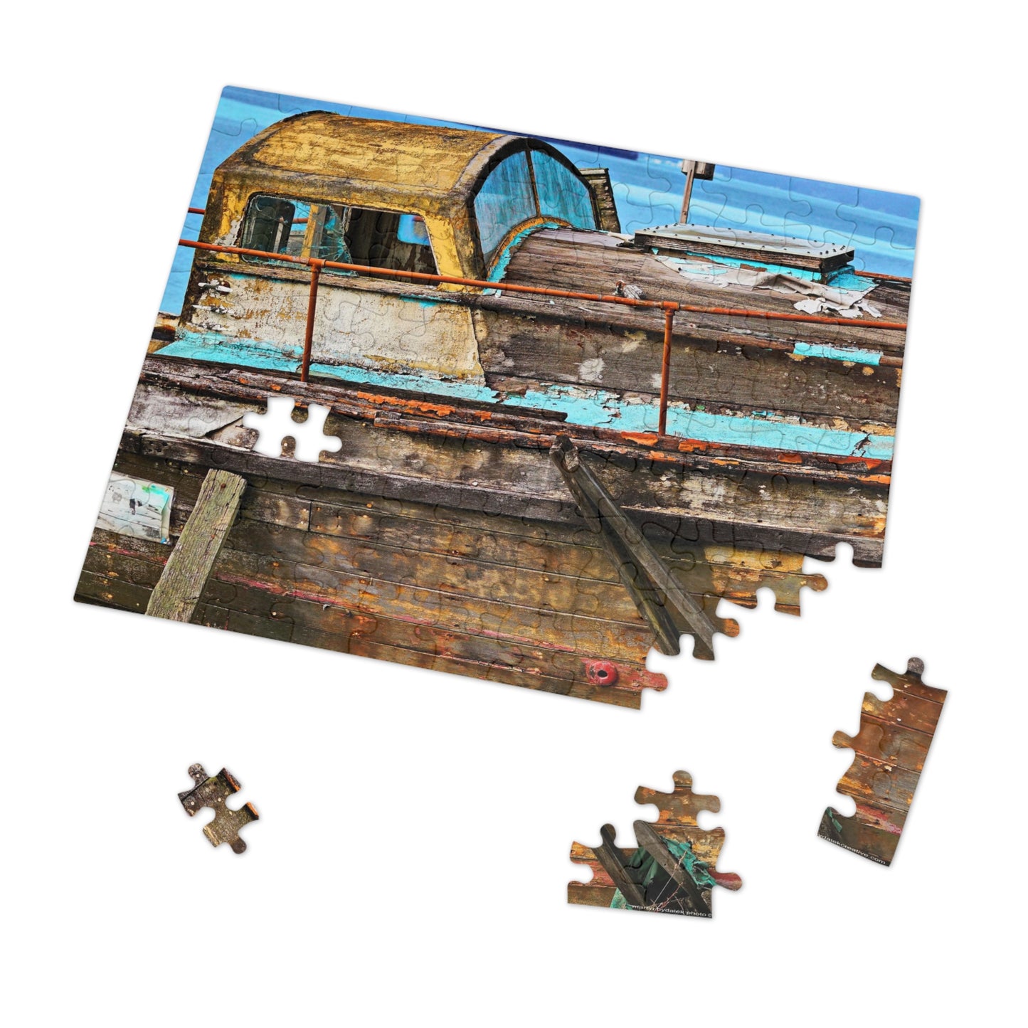 Weathered Charm Jigsaw Puzzle (30, 110, 252, 500,1000-Piece)