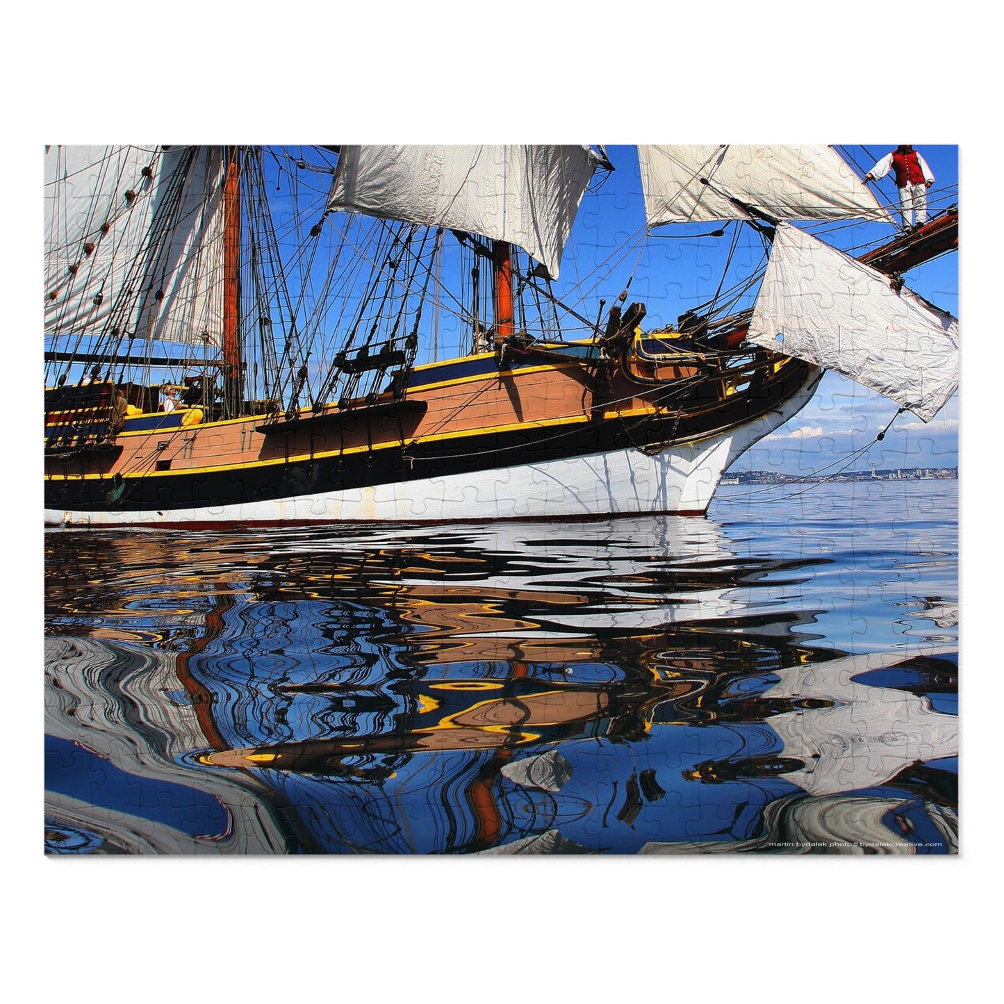 Reflecting Elegance Jigsaw Puzzle (30, 110, 252, 500,1000-Piece)