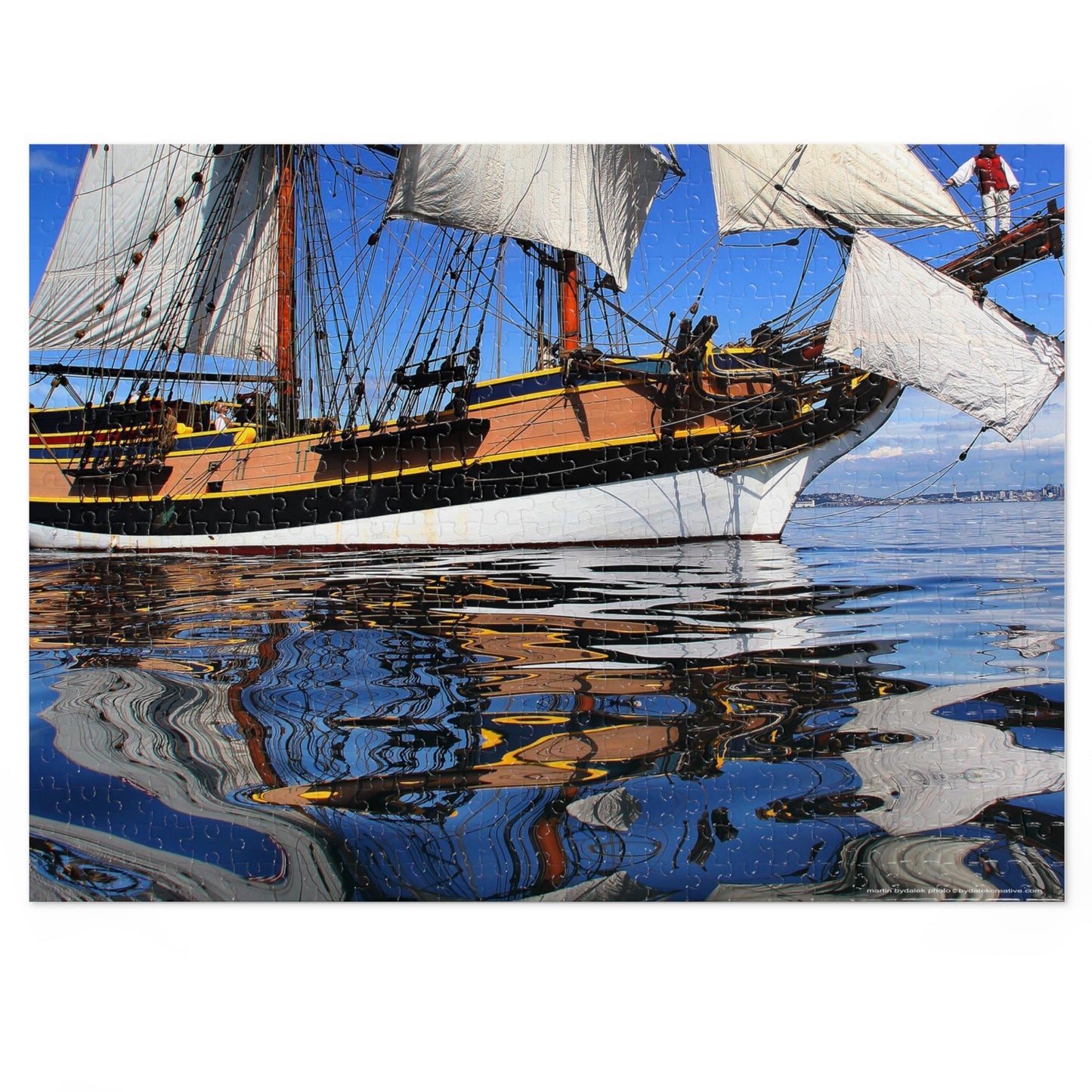 Reflecting Elegance Jigsaw Puzzle (30, 110, 252, 500,1000-Piece)